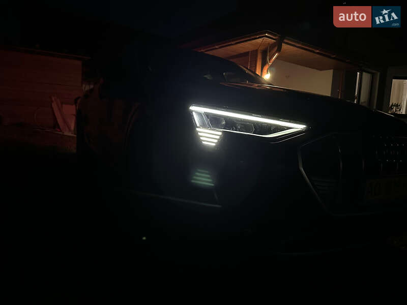 Внедорожник / Кроссовер Audi e-tron 2019 в Ужгороде