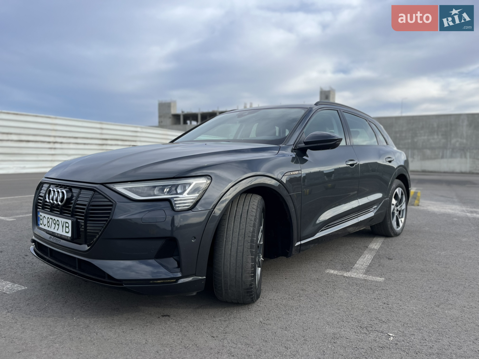 2020 Audi e-tron - мініатюра 6