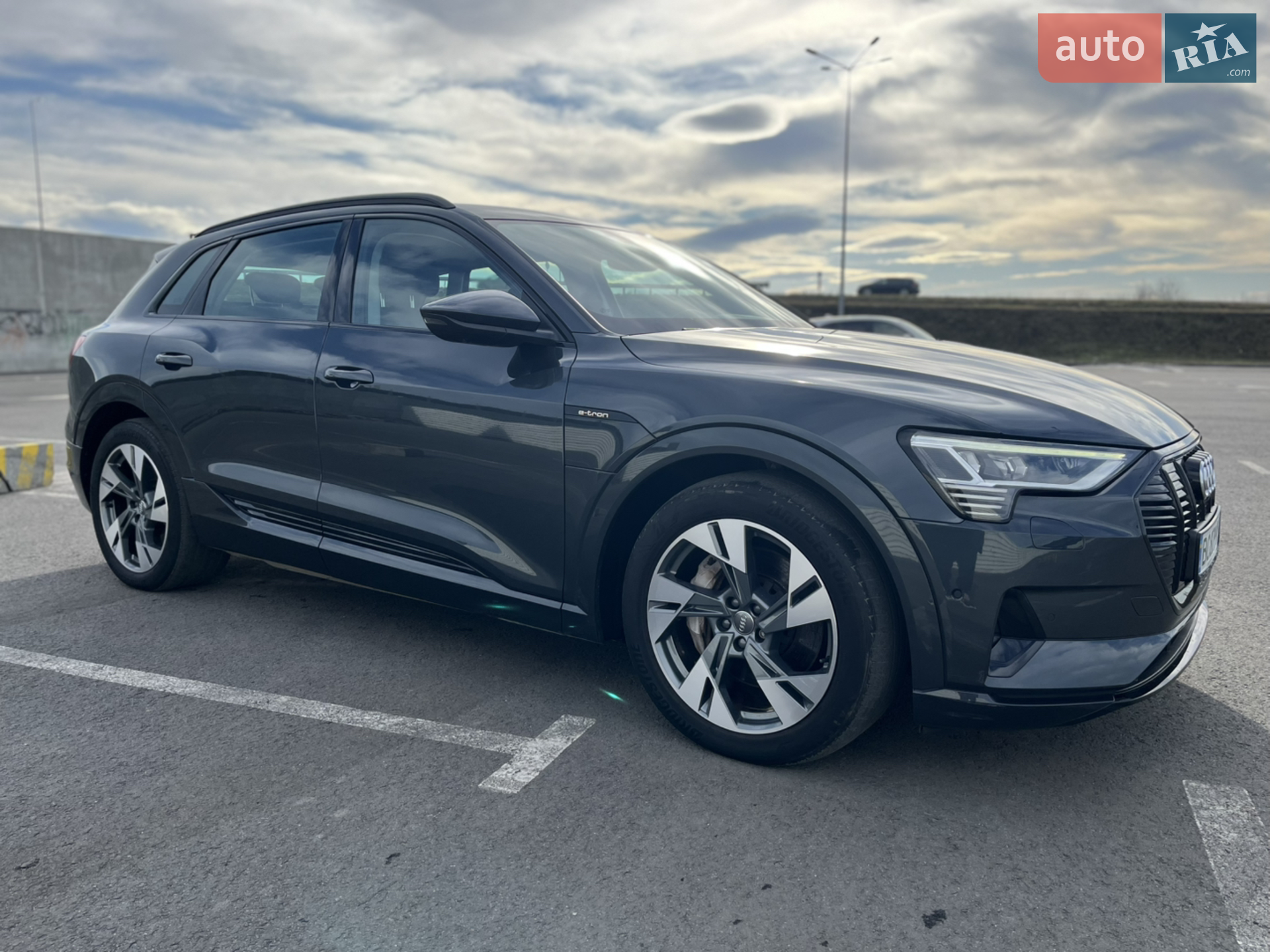 2020 Audi e-tron - мініатюра 19