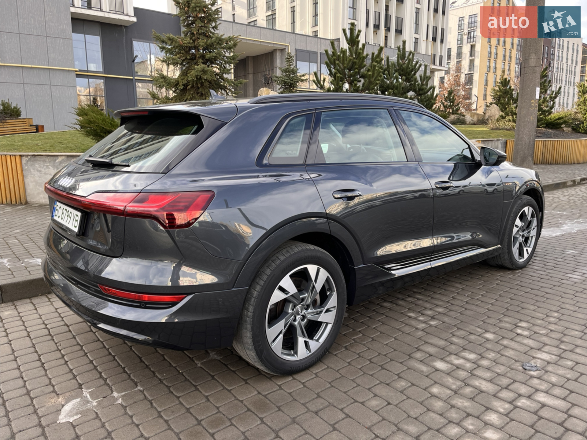 2020 Audi e-tron - мініатюра 77