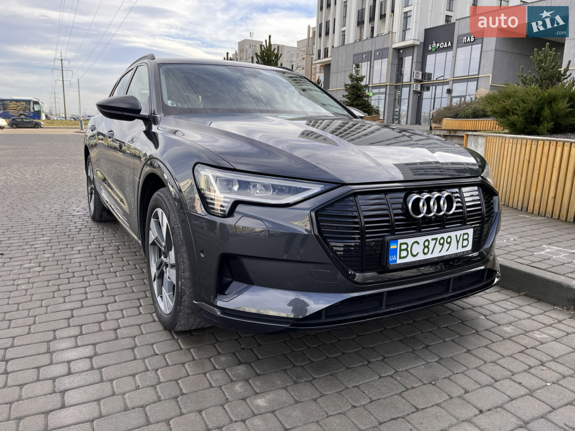2020 Audi e-tron - мініатюра 170
