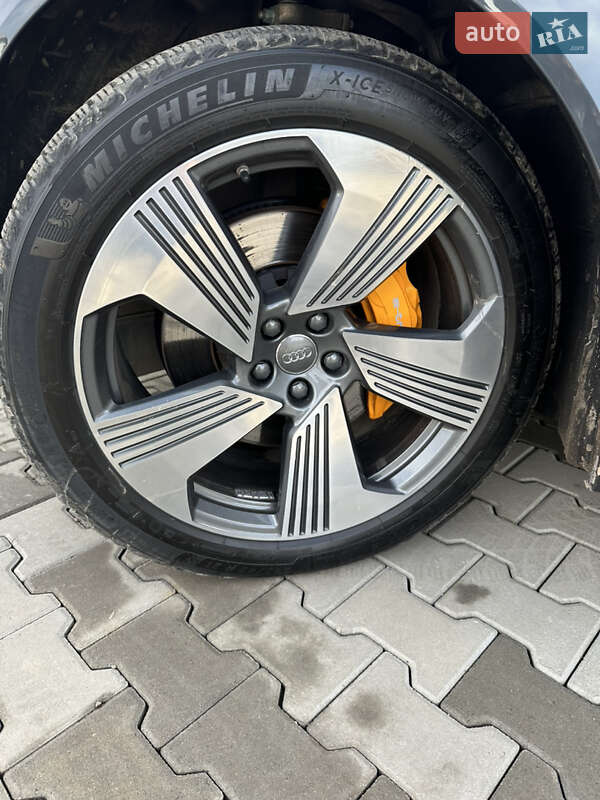 Внедорожник / Кроссовер Audi e-tron 2020 в Львове