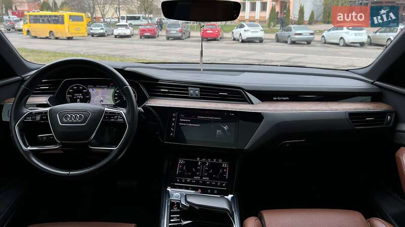 Внедорожник / Кроссовер Audi e-tron 2019 в Львове