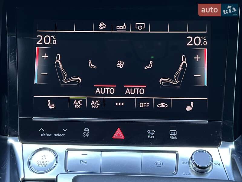 Внедорожник / Кроссовер Audi e-tron 2019 в Киеве