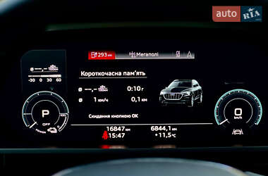 Внедорожник / Кроссовер Audi e-tron 2022 в 