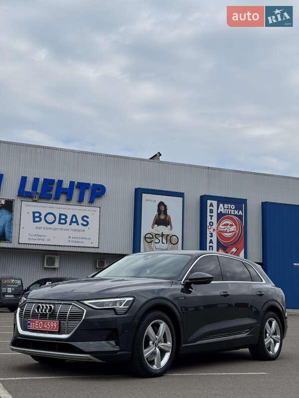 Внедорожник / Кроссовер Audi e-tron 2020 в Ковеле