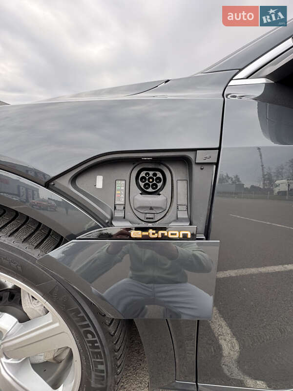 Внедорожник / Кроссовер Audi e-tron 2020 в Ковеле