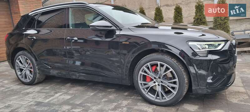 Внедорожник / Кроссовер Audi e-tron 2019 в Виннице