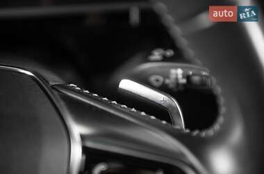Внедорожник / Кроссовер Audi e-tron 2019 в 