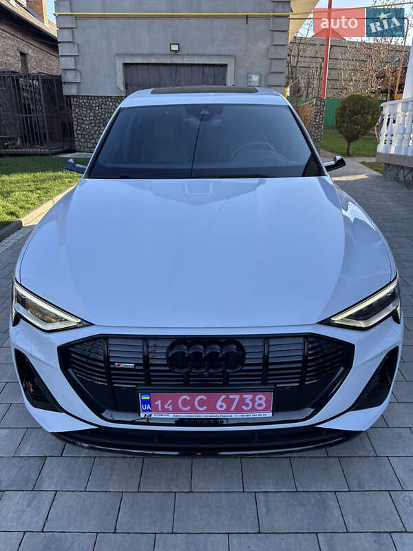 Позашляховик / Кросовер Audi e-tron 2020 в Львові