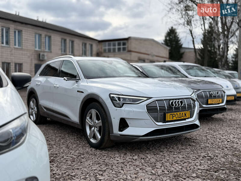 Audi e-tron 2019