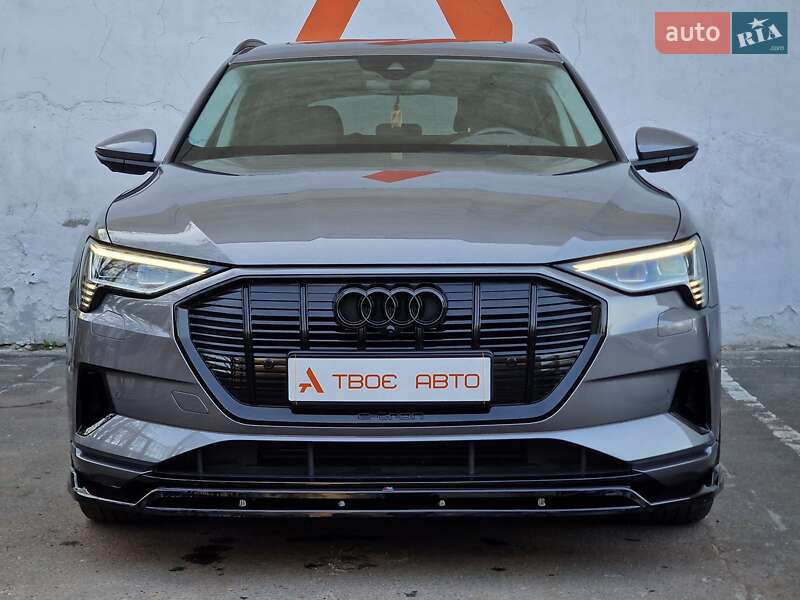 Внедорожник / Кроссовер Audi e-tron 2020 в Одессе