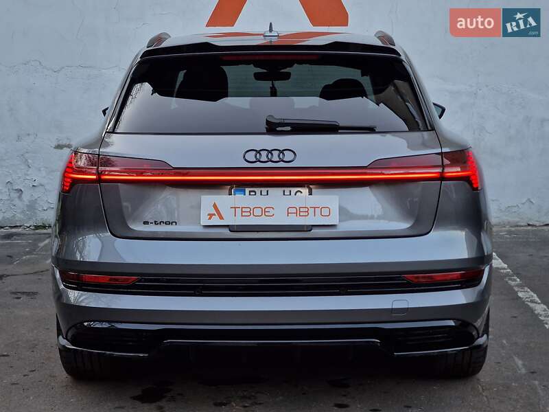 Внедорожник / Кроссовер Audi e-tron 2020 в Одессе