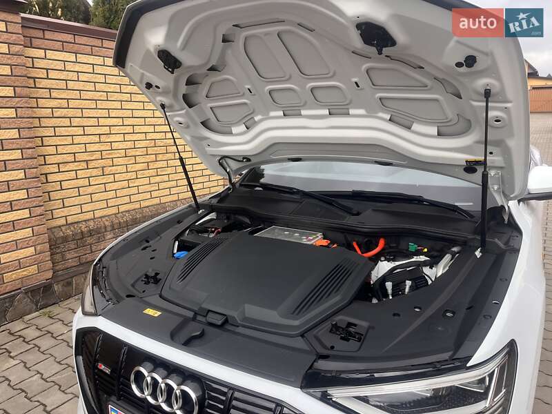 Внедорожник / Кроссовер Audi e-tron 2020 в Луцке