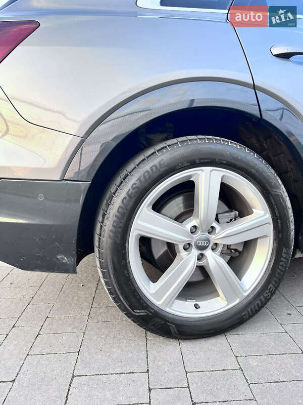 Внедорожник / Кроссовер Audi e-tron 2019 в Ужгороде фото 18 Внедорожник / Кроссовер Audi e-tron 2019 в Ужгороде