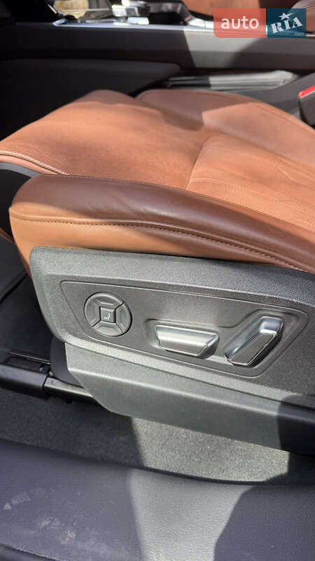 Внедорожник / Кроссовер Audi e-tron 2019 в Львове