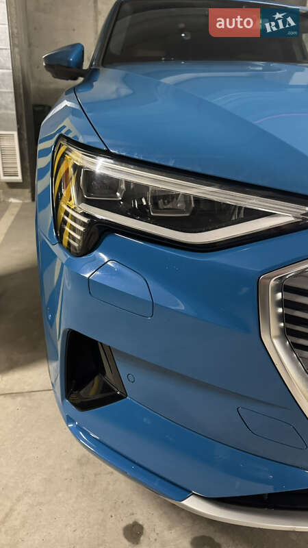 Внедорожник / Кроссовер Audi e-tron 2019 в Львове