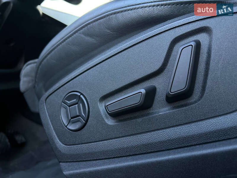 Внедорожник / Кроссовер Audi e-tron 2020 в Ужгороде