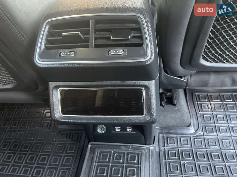 Внедорожник / Кроссовер Audi e-tron 2019 в Житомире