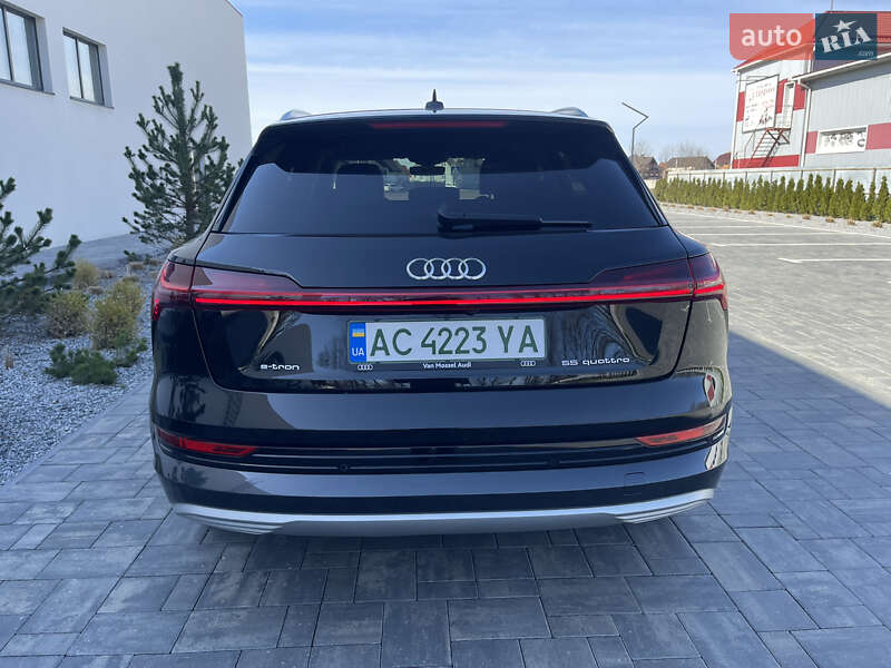 Позашляховик / Кросовер Audi e-tron 2019 в Луцьку