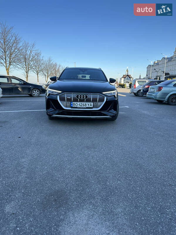 Позашляховик / Кросовер Audi e-tron 2021 в Тернополі фото 12 Позашляховик / Кросовер Audi e-tron 2021 в Тернополі