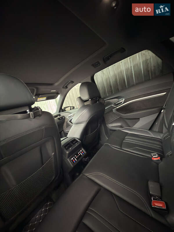 Внедорожник / Кроссовер Audi e-tron 2020 в Одессе