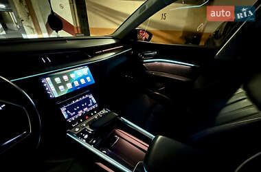 Внедорожник / Кроссовер Audi e-tron 2019 в 