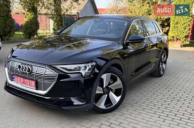 Внедорожник / Кроссовер Audi e-tron 2019 в 