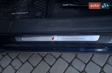 Внедорожник / Кроссовер Audi e-tron 2019 в 