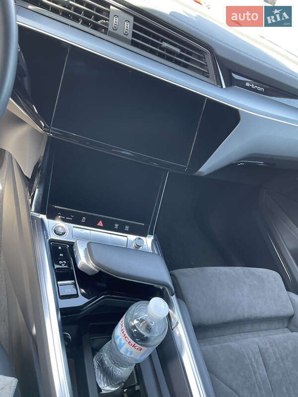 Внедорожник / Кроссовер Audi e-tron 2021 в Луцке