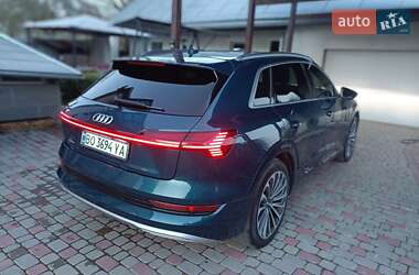 Внедорожник / Кроссовер Audi e-tron 2019 в 