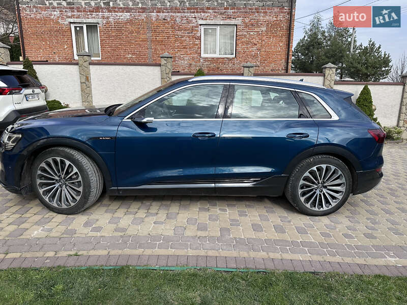 Внедорожник / Кроссовер Audi e-tron 2019 в Львове