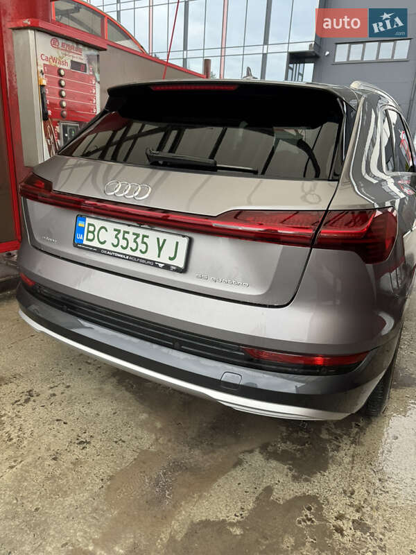 Позашляховик / Кросовер Audi e-tron 2018 в Львові
