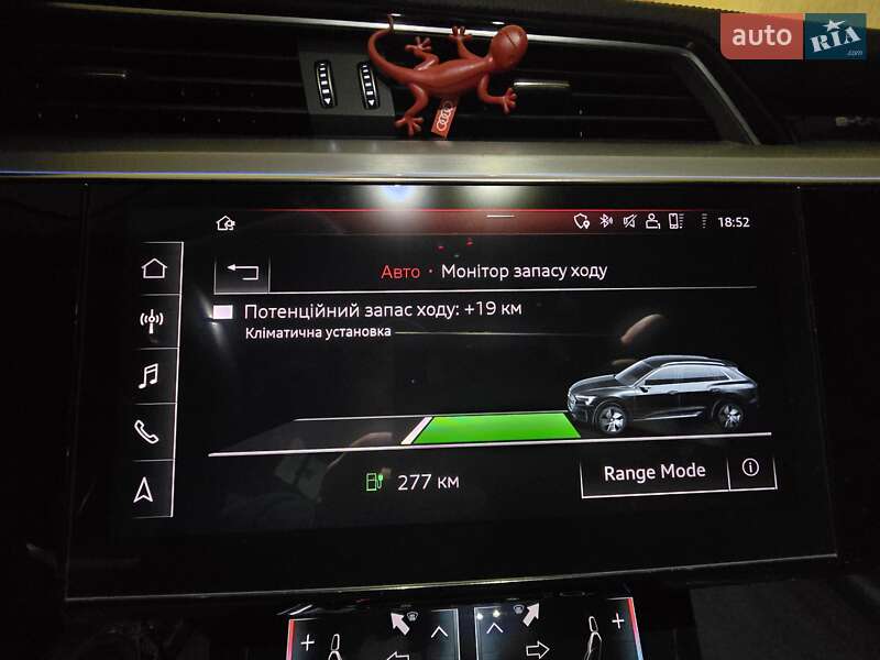 Внедорожник / Кроссовер Audi e-tron 2020 в Ужгороде