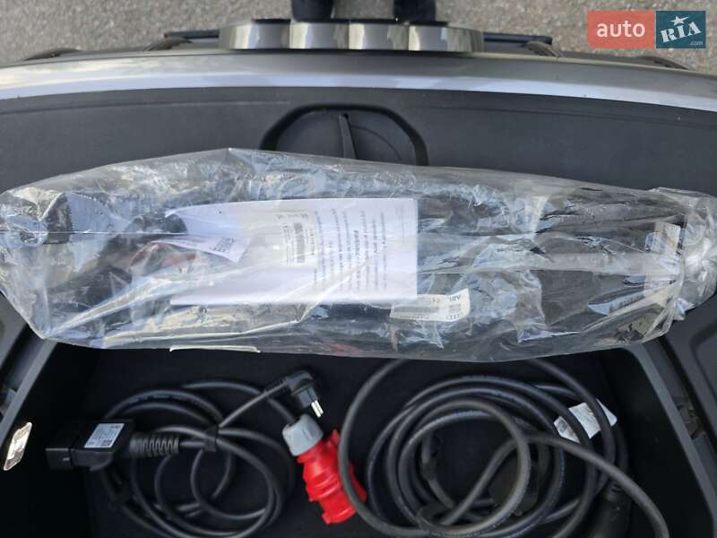 Позашляховик / Кросовер Audi e-tron 2020 в Ужгороді