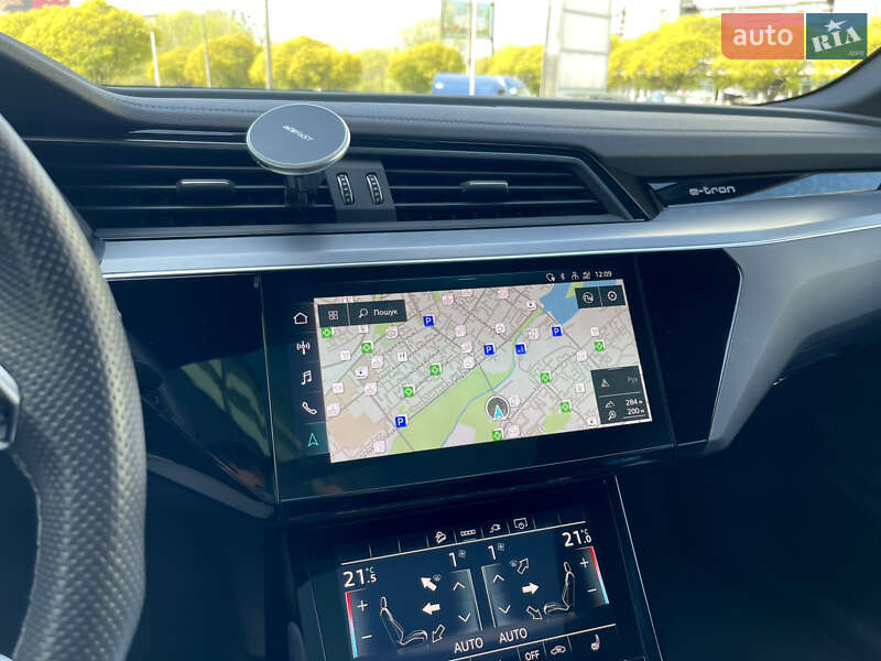 Внедорожник / Кроссовер Audi e-tron 2021 в Хмельницком