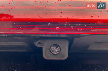 Внедорожник / Кроссовер Audi e-tron 2020 в 