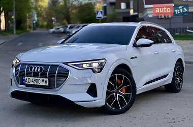 Внедорожник / Кроссовер Audi e-tron 2020 в 