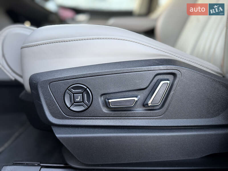 Внедорожник / Кроссовер Audi e-tron 2020 в Черкассах фото 16 Внедорожник / Кроссовер Audi e-tron 2020 в Черкассах