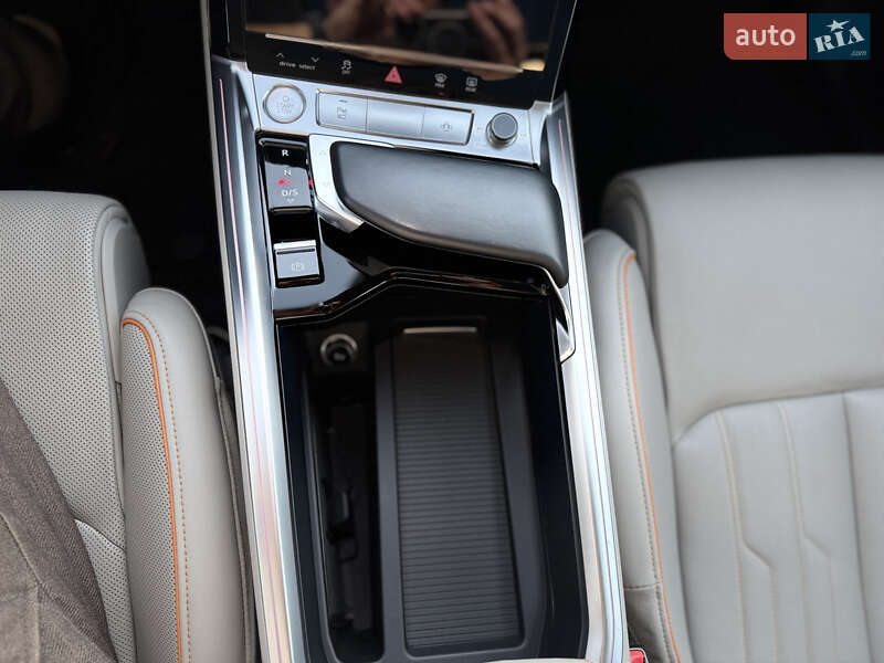 Внедорожник / Кроссовер Audi e-tron 2020 в Черкассах фото 21 Внедорожник / Кроссовер Audi e-tron 2020 в Черкассах