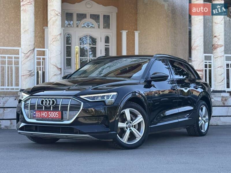 Позашляховик / Кросовер Audi e-tron 2019 в Тернополі