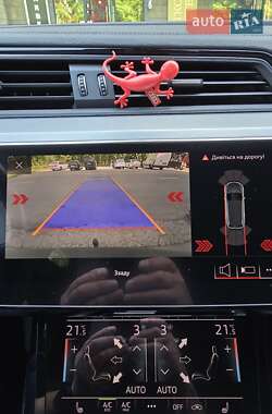 Внедорожник / Кроссовер Audi e-tron 2020 в 