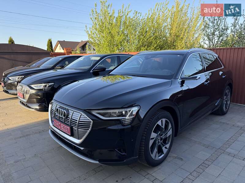 Позашляховик / Кросовер Audi e-tron 2019 в Коломиї
