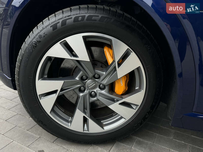 Внедорожник / Кроссовер Audi e-tron 2020 в Луцке