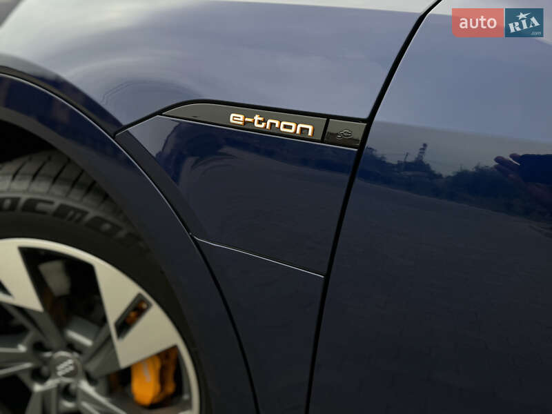 Внедорожник / Кроссовер Audi e-tron 2020 в Луцке