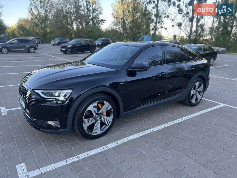 Позашляховик / Кросовер Audi e-tron 2020 в Луцьку