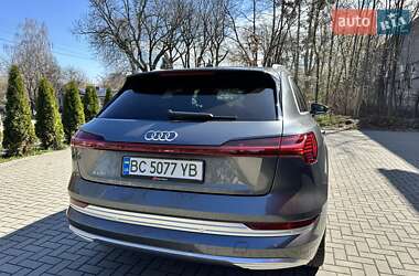 Внедорожник / Кроссовер Audi e-tron 2019 в 