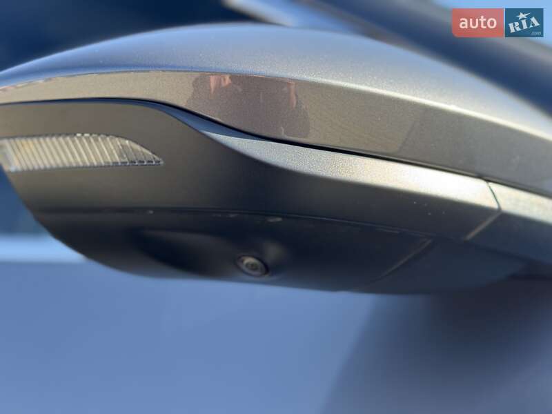 Внедорожник / Кроссовер Audi e-tron 2019 в Львове
