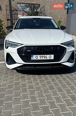 Внедорожник / Кроссовер Audi e-tron 2022 в Одессе