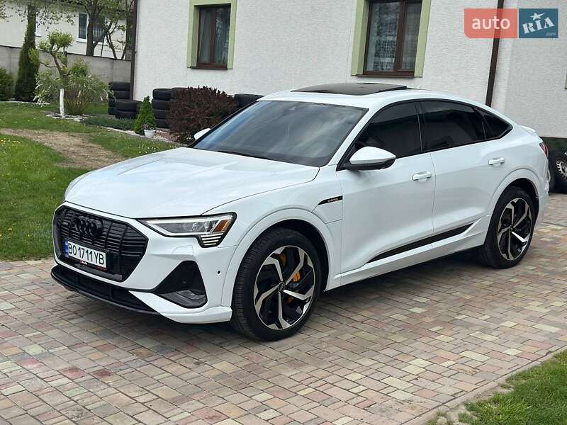 Внедорожник / Кроссовер Audi e-tron 2021 в Бучаче